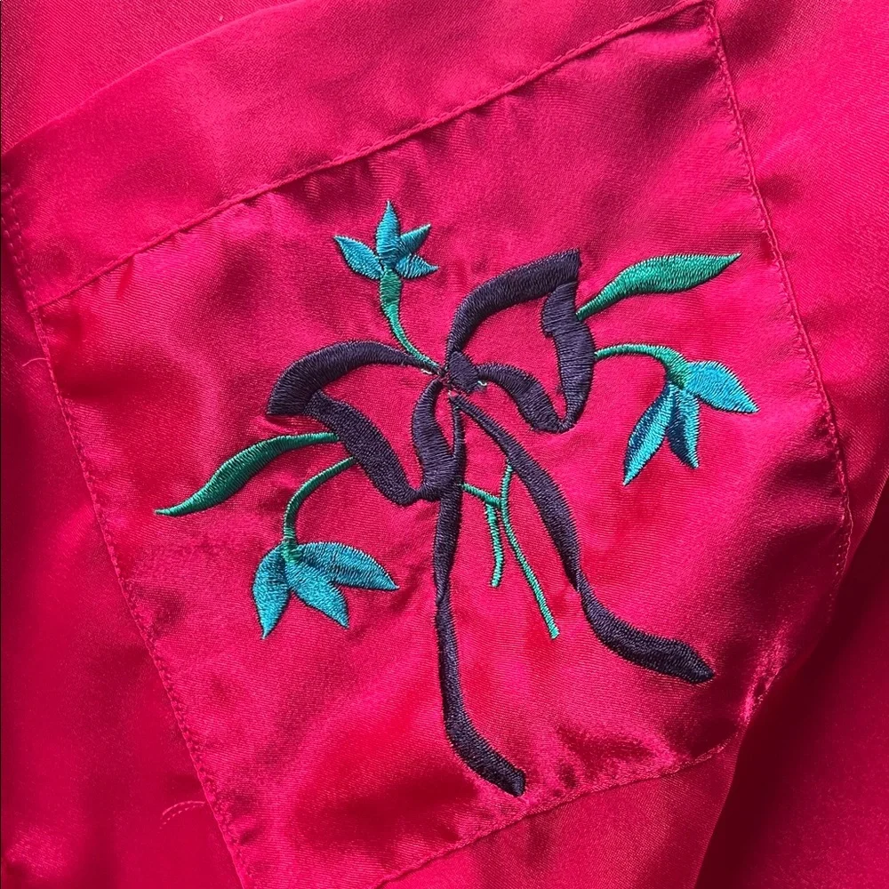 80s Vintage 💜 Innovations Floral Embroidery Satin Sleep Shirt - Picture 1 of 1